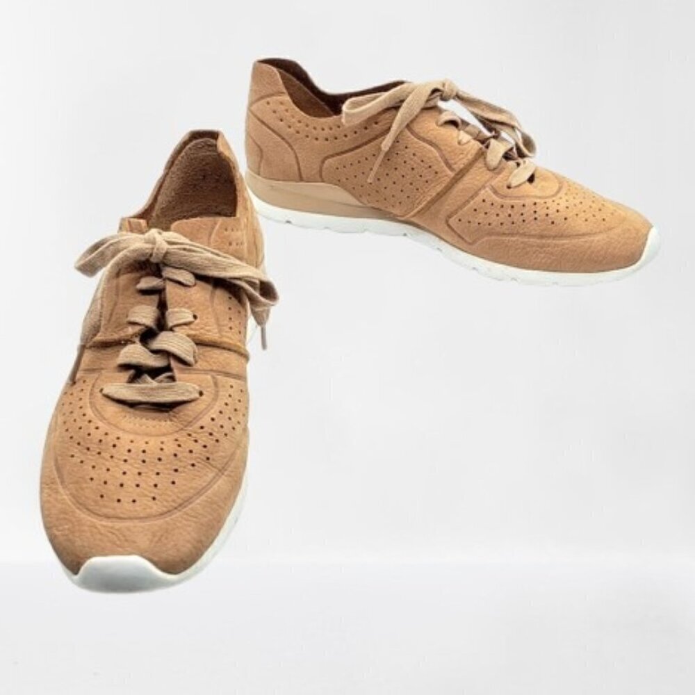 UGG Treadlite Tye Trainer Leather Shoes 8.5